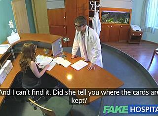 Falešný doktor v nemocnici špehuje pacientku skrytou kamerou