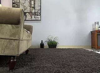 scarlett johnson gives amazing blowjob oral in this hot scene 😋