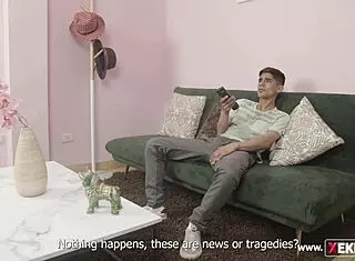 Hot Stepsister Seduces Peruvian Guy With Her Ass 😏