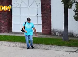 worker fucks his argentinian blonde neighbor