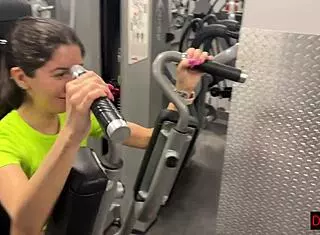 Met Gym Girl and Bent Her Over for Public Fucking Blowjob in Restaurant!