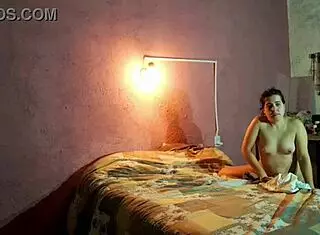 Spanish milf feels pleasure while masturbating