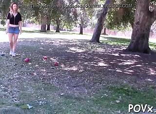 Yo, niegrzeczna laska, gotowa na dziką perwersyjną akcję seksu?