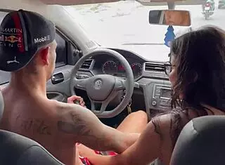 Motorista Fodendo Novinha Peituda