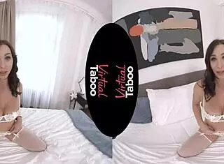 Virtual Taboo Wonderland Babe With Shaved Pussy!