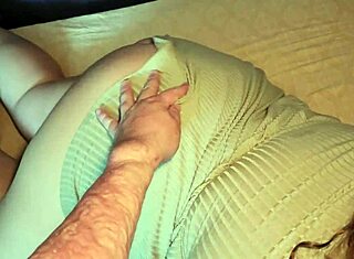 Домашний трах с пышной BBW, сперма повсюду! 😍