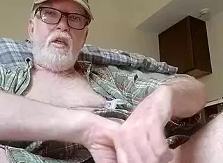 Thomas Odea Takes Monster Cock In Gay Porn!