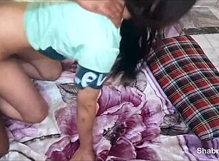 intialainen bhabhi naapuri saa villin hardcore naidan salaa