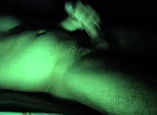 watch andresxsxhot masturbate on webcam?