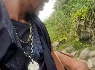 Amanda Souza's first time at nudist beach in Rio de Janeiro