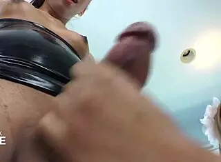 ebony shemale playing around with hands on playground