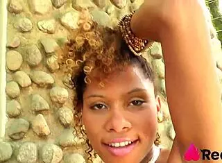 giovanna bombom takes huge cock deep 😍