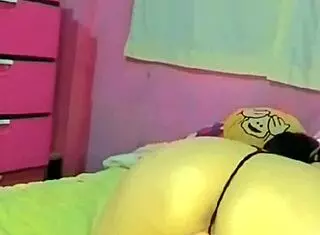 Beautiful Babe Loves Sucking It Good