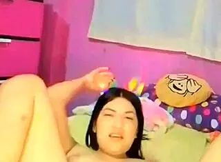 Beautiful Babe Loves Sucking It Good