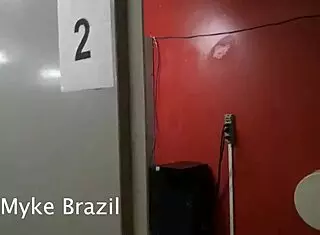 roberta dias, mulata safada, gets naughty with myke brazil at sex shop