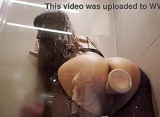 She rides that monster dildo in the bathroom 😍
