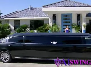 She Drools Intensely at Sight of Dong