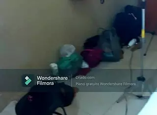 Married woman bangs a well-endowed guy