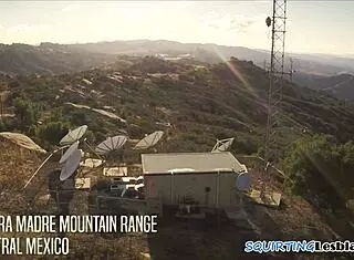 watch these lesbians squirting in heels and shoes 😍