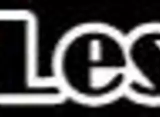 watch these lesbians squirting in heels and shoes 😍