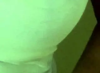 Aparna wears petticoat and panties in amateur video