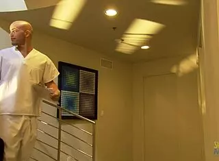 i'm the housewife with big boobs suckin cock and fuckin in the kitchen