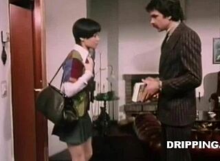 ste že poskusili vroče analne orgije s sladkimi gimnastičarkami?