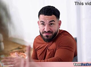 Človek, moja nerodna latinska pastorka je imela divjo učno uro z mano