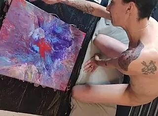 Naked wife painting while sucking monster cock