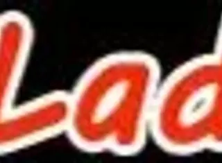 Babe Feels Intense Foot Worship