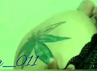 Young girl tries deepthroat