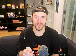 hinata ridden in threesome creampie bondage