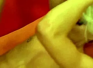 short haired blonde gives footjobs and gets licked 😍