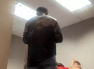 Latina in rough 3some with big black cock 😈