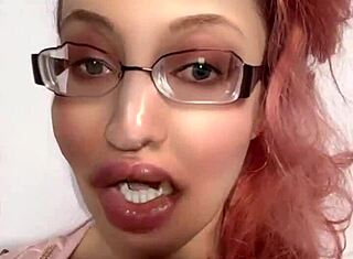 Jeg er din ultimative økonomiske dominans gudinde