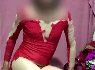 twink in tight geisha dress crossdressing