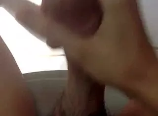 Amateur Guy Jerks Off Solo in Homemade Video