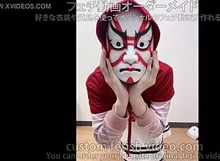 girl in skirt masturbates, so sexy 😍