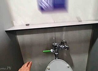 เรื่องอื้อฉาวพินายกับเซ็กส์ร้อนในห้องน้ำรวมเพศ