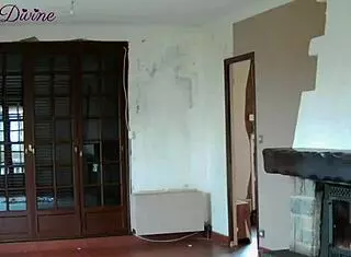 Young 18+ real estate agent gets big ass fucked in skirt outdoors