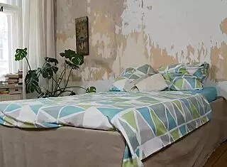 Lesbians kiss and finger before deep strapon penetration in doggystyle to orgasm.