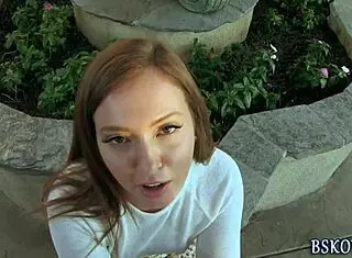 Teen Pornstar Gets Fingered And Rimjob In High Definition