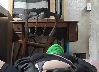 Fat squirting milf in gloves clipshow, wow! 😍