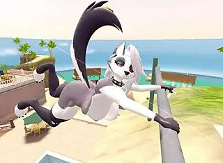 Loona Plays Hooky From Her Boss