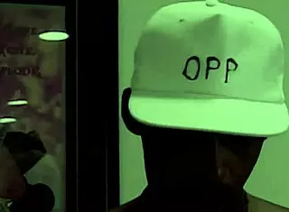 Ebony Gets BBC Cumshot!