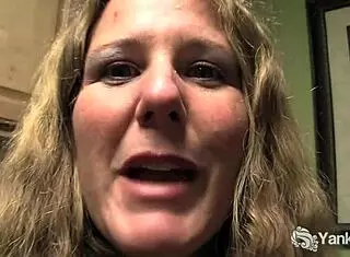 Ever seen busty BBW Jade get off in public?