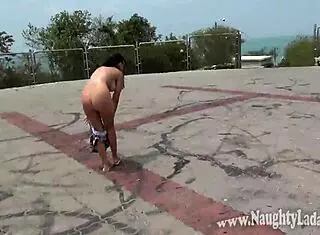 i went on a naughty nude walk flashing in public streets