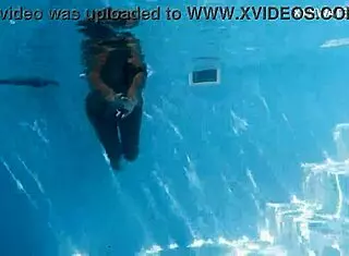 Yorgelis SEDUCES Producer UNDERWATER!