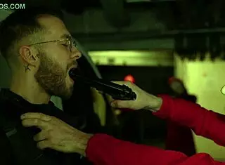 menoboy gives blowjob in the sex house