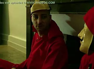 menoboy gives blowjob in the sex house